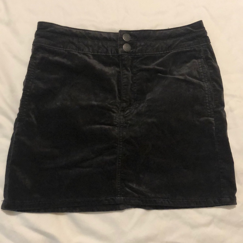 American Eagle gray “velvet” miniskirt, size 0
